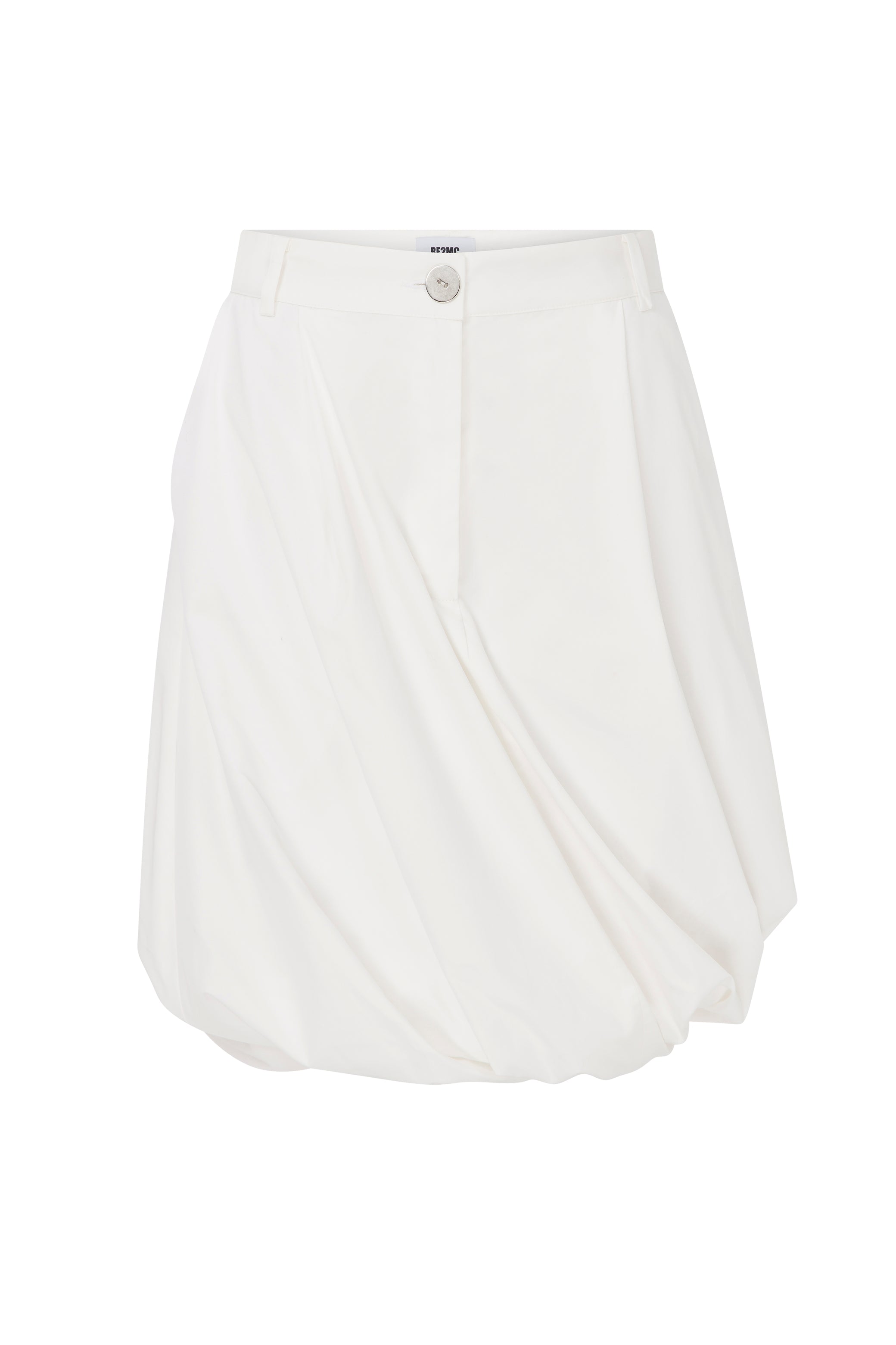 VOLUMINOUS WHITE SKIRT